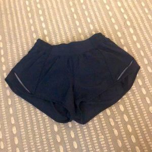 Navy hotty toddy lulu shorts